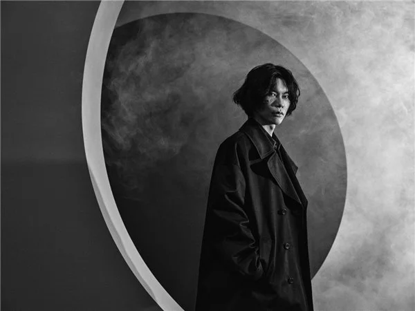 米津玄师 『最终幻想16』主题曲 新作「月を見ていた」＆新艺人照公开